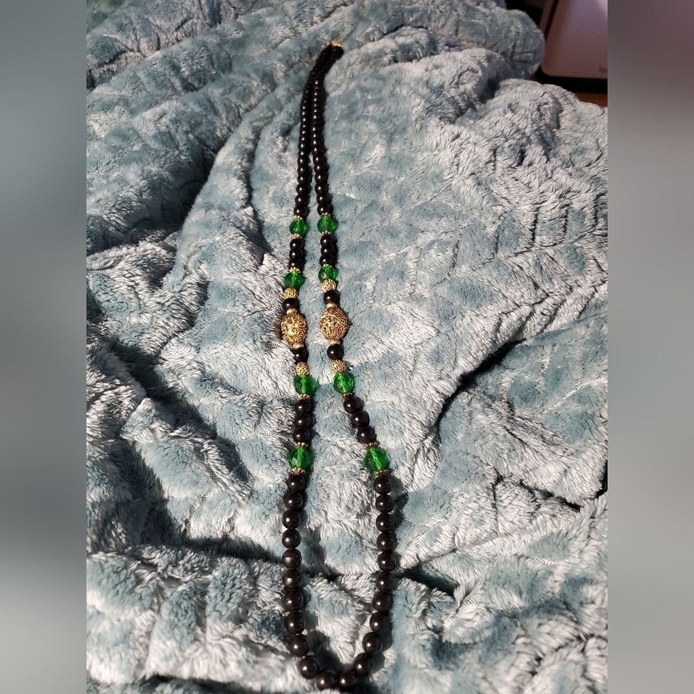 Costume Jewlery Necklace